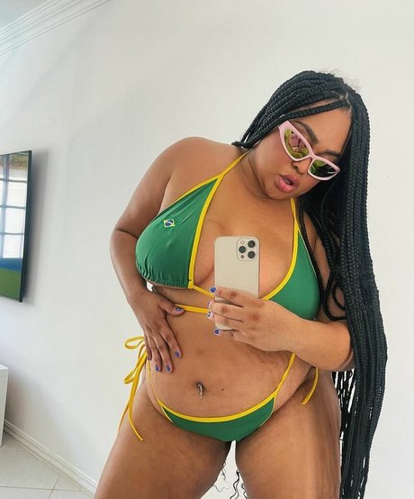 Rizia Cerqueira star du porno belle archive