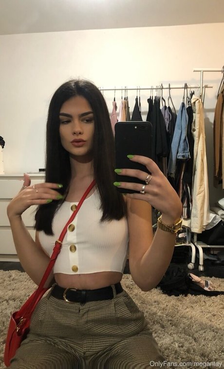 Megan Tayo modèle gratuit images