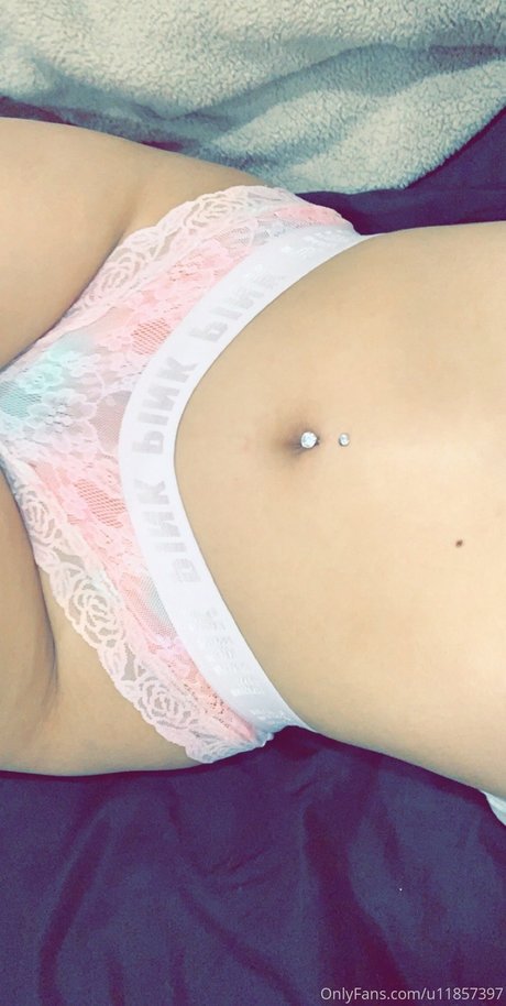 _TaniaVega sexe star photos