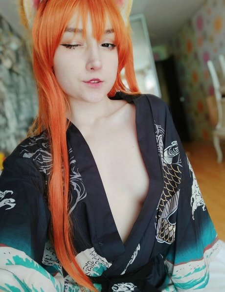 Tsumimi joli modèle photo