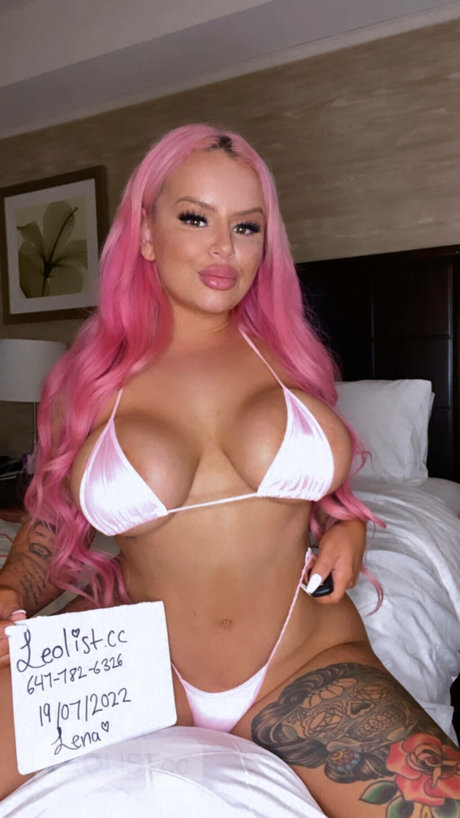 tatouages ​​blonds onlyfans pornographique chaud images