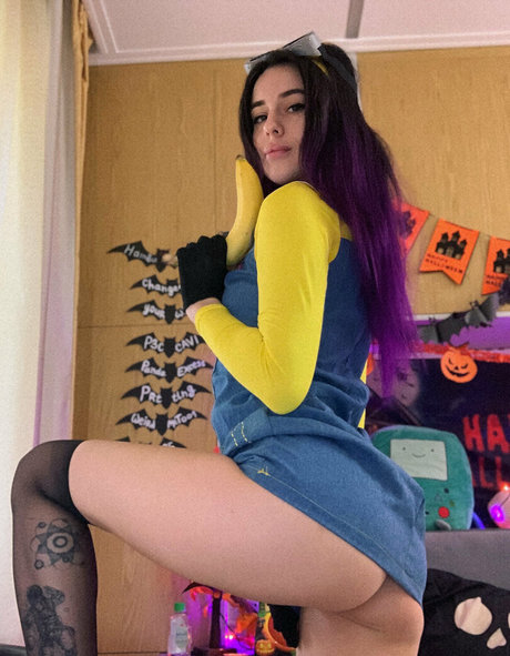 Nika123 nus star du porno galeries