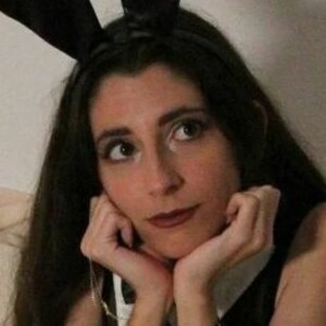 Little Biocide actrice exclusive galerie