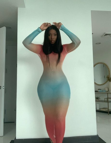 énormes seins naturels onlyfans sympa, meilleur image