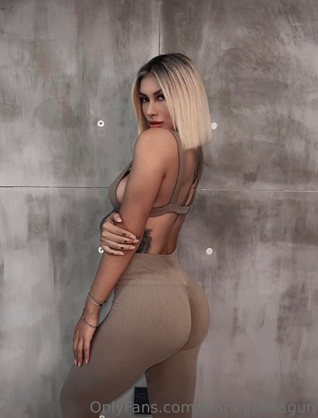 Dianey Sahagun étoile de haute qualité galeries