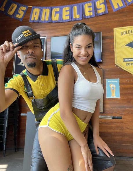 Mr Scotty Pisback modèle gratuit photo