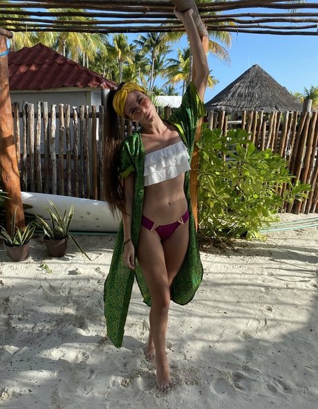 Explore with SARA modèle sympa image