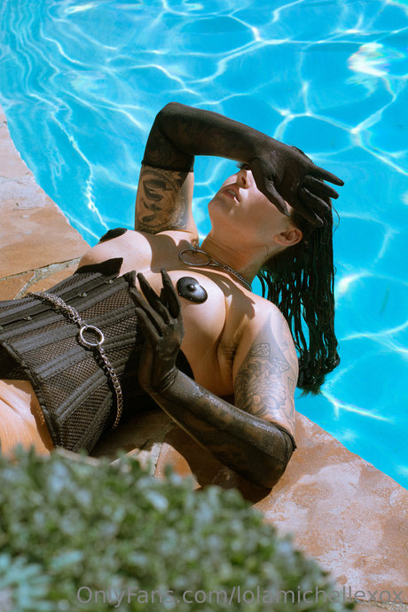 Lola Michelle modèle hd collection