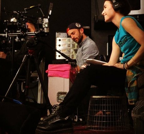 Allison Scagliotti star du porno chaude des photos