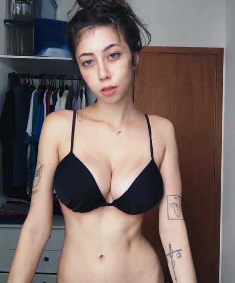 Trizpac modèle pornographique image