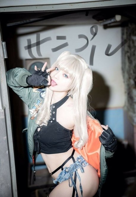 femmes célèbres onlyfans nu sexy collection