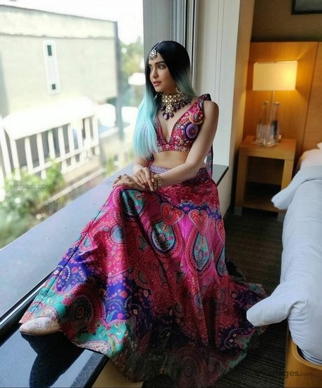 Adah Sharma actrice chaude photos