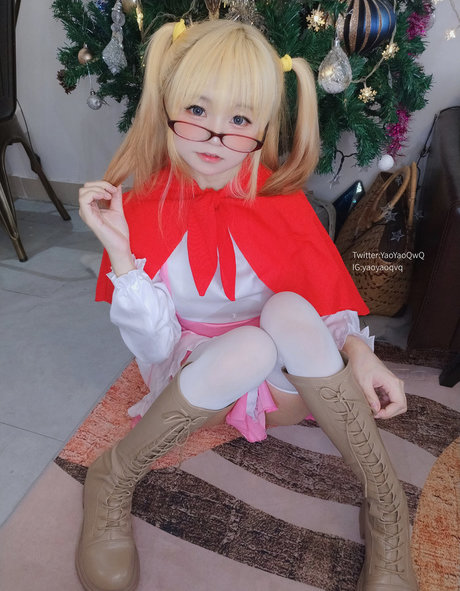 YaoYao modèle nu photo