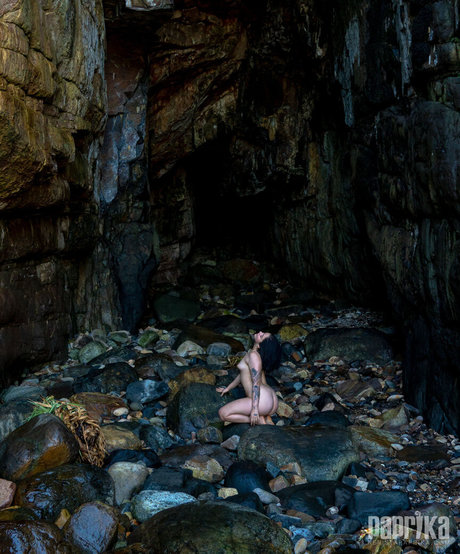 Bi Mejia actrice nue collection