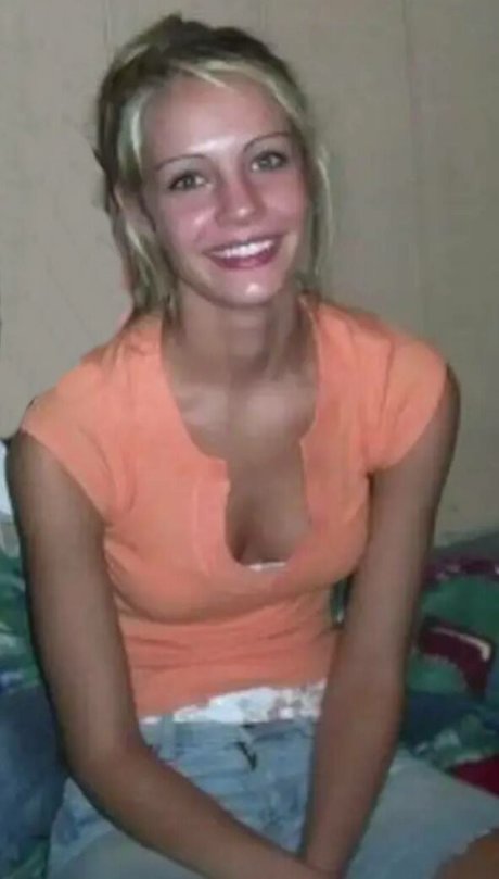 Emerald Kisses art star du porno images