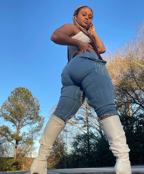 Kunoichimulan actrice adulte photo