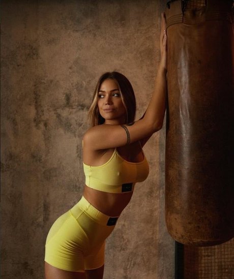 cameltoe uniquementfans sexy en haute qualité photos