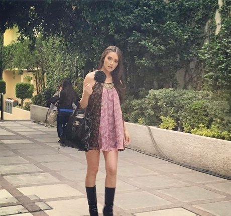 Marlene Favela modèle images