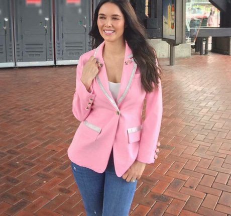 Marlene Favela modèle érotique archive