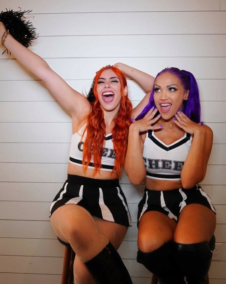 Frenemies modèle exclusif archive