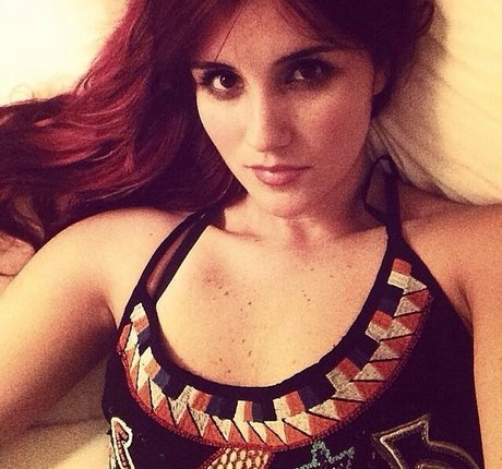 Dulce Maria modèle de haute qualité image