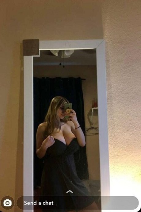 Paige 4Chan star du porno sexy image