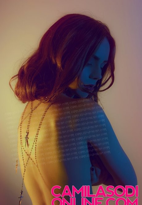 Camila Sodi modèles nus images