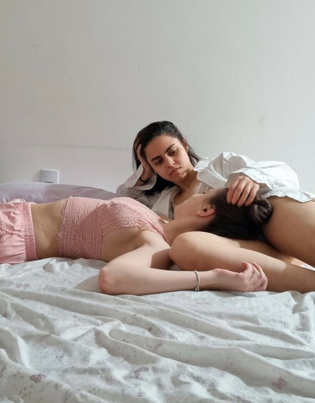 Viviane Costa jolie star du porno des photos