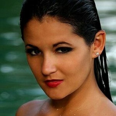 Pashence Marie nus étoiles photo