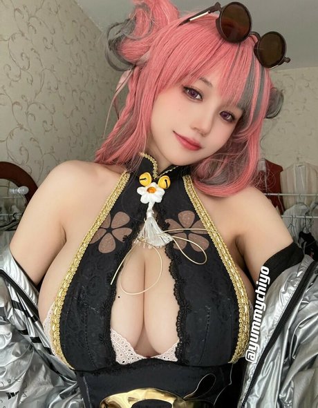 Yummychiyo sexe de star du porno photo