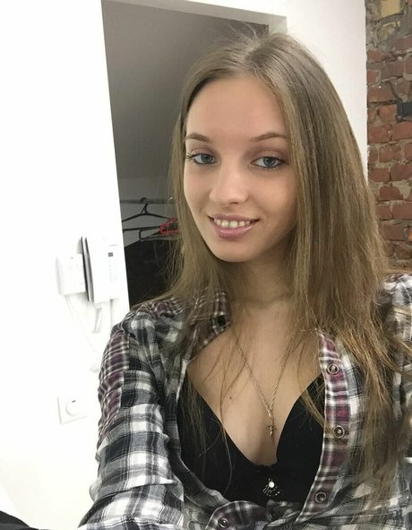 Vika Lita modèle sympa galeries