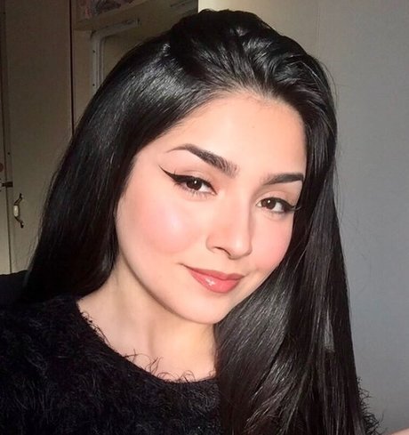 Flores Isabella98 modèle gratuit img