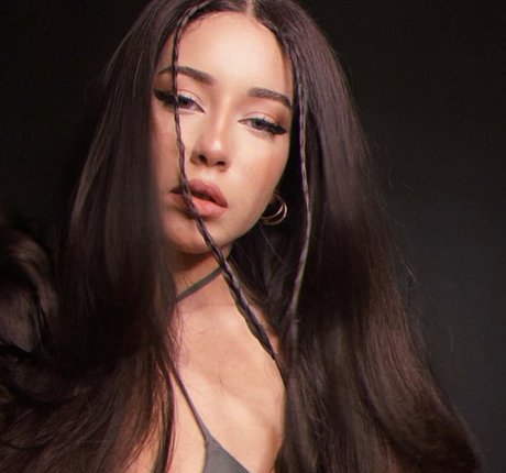 Shiny ASMR étoile xxx images