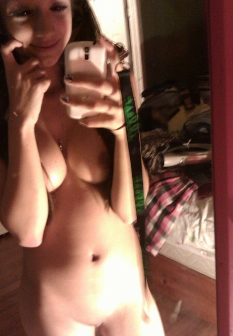 Celia Babe star du porno gratuit img