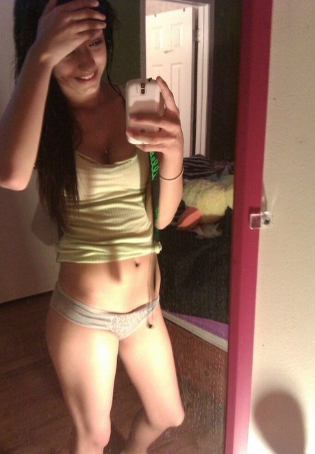 Celia Babe beau modèle galerie