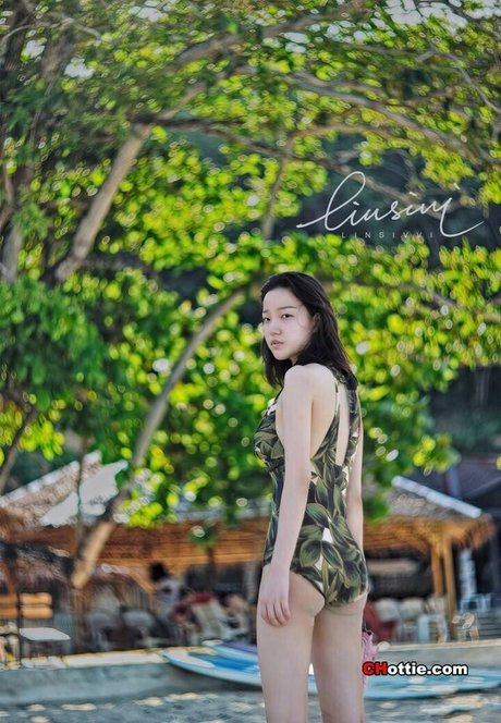 linsivvi303 actrice pornographique galeries