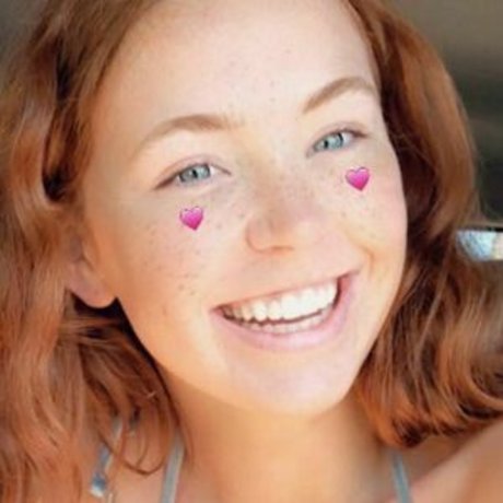 Statewins jolie star du porno photo