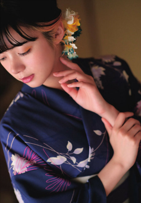 Elaiza Ikeda étoile chaude photos