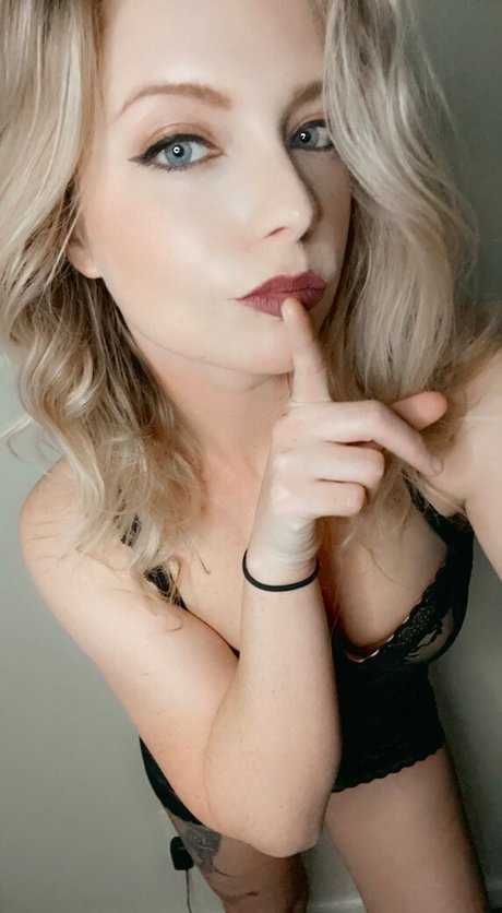 Dearjess 1 modèle galerie