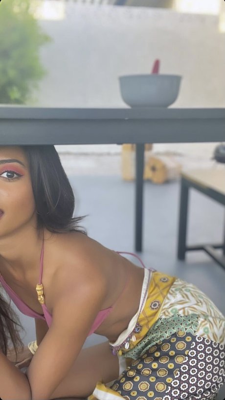 Shaun Romy étoile magnifique galerie