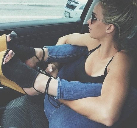 aisselles poilues onlyfans meilleure qualité galerie