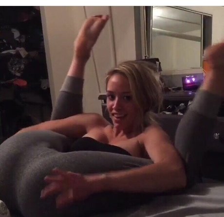 Paige Wyatt star du porno gratuit img