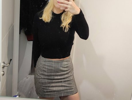 mineofyours belle actrice des photos