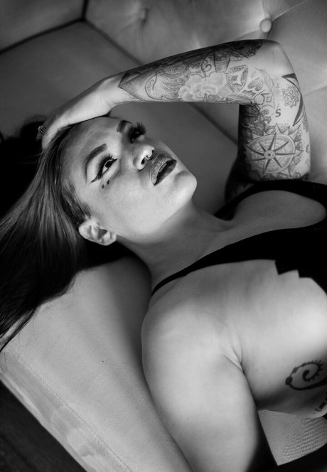 manger uniquement des fans nu chaud img