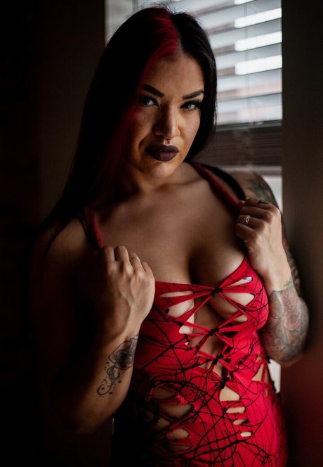 Shaul Guerrero actrice parfaite archive