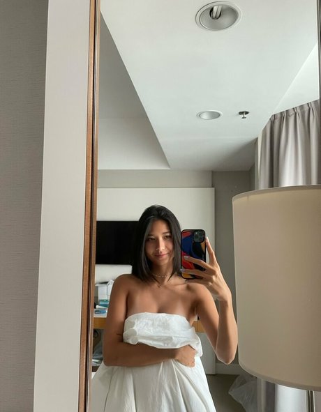 angelinooor star pornographique galeries