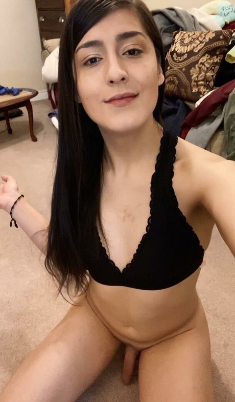 ellaisakittycat star du sexe des photos