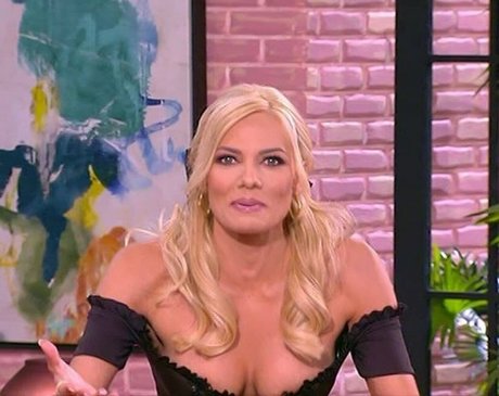 Ioanna Maleskou modèle joli galeries