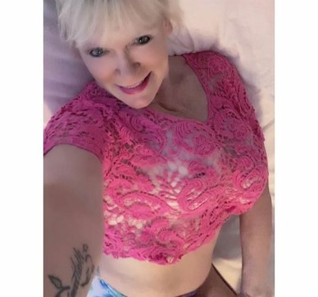 Sandie Lee étoile de l'art galeries