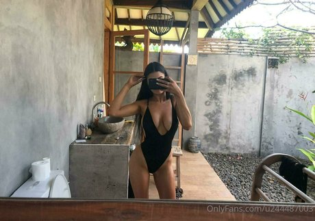 lanemeredith modèle érotique des photos